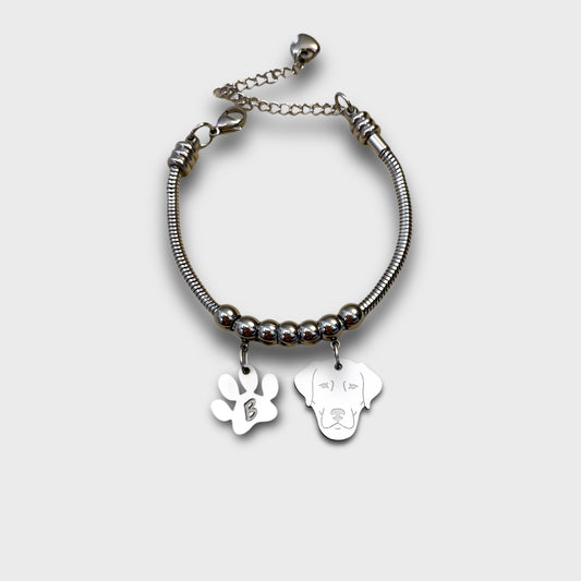 Bracciale cane Labrador, Ciondolo Labrador e zampa con iniziale incisa, Bracciale personalizzato Labrador